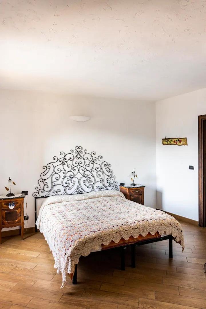 Bed & Breakfast L'Erica Finale Ligure Exterior foto
